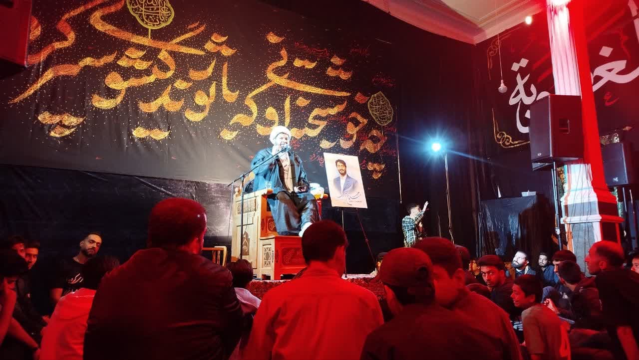 مراسم اولين سالگرد ارتحال ذاکر الحسين کربلاي محمد سلمان اکبري  در زاهدان